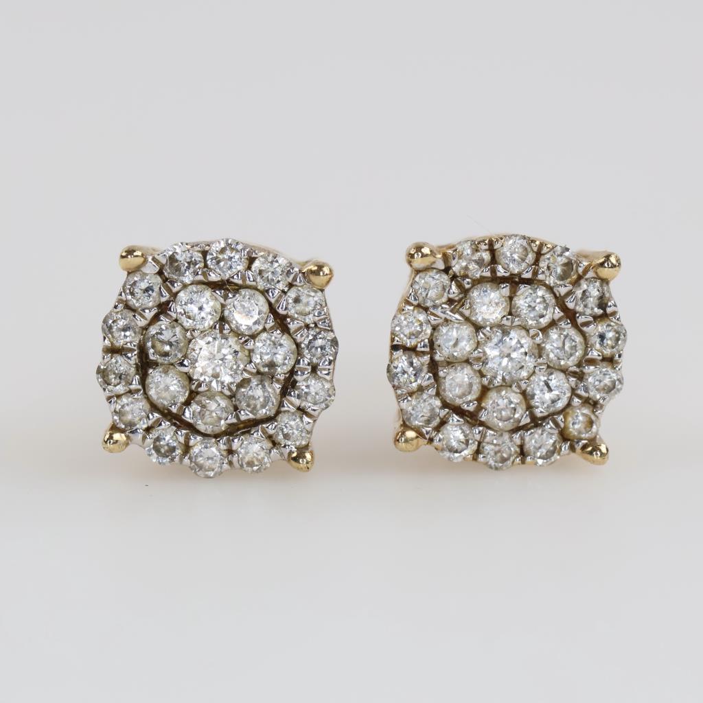10kt Gold Diamond Stud Earrings