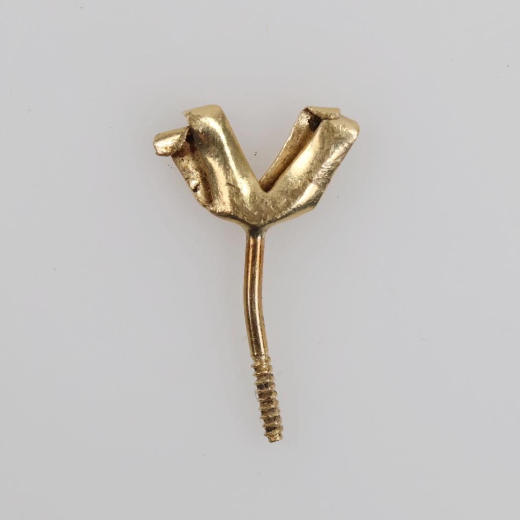10kt Gold Earring
