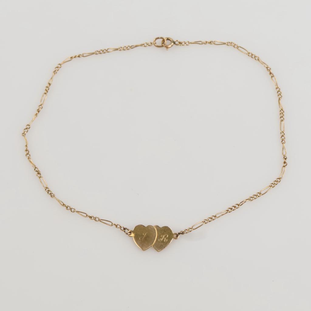 10kt Gold Engraved Heart Figaro Link Anklet