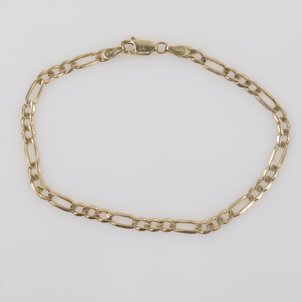 10kt Gold Figaro Chain Bracelet