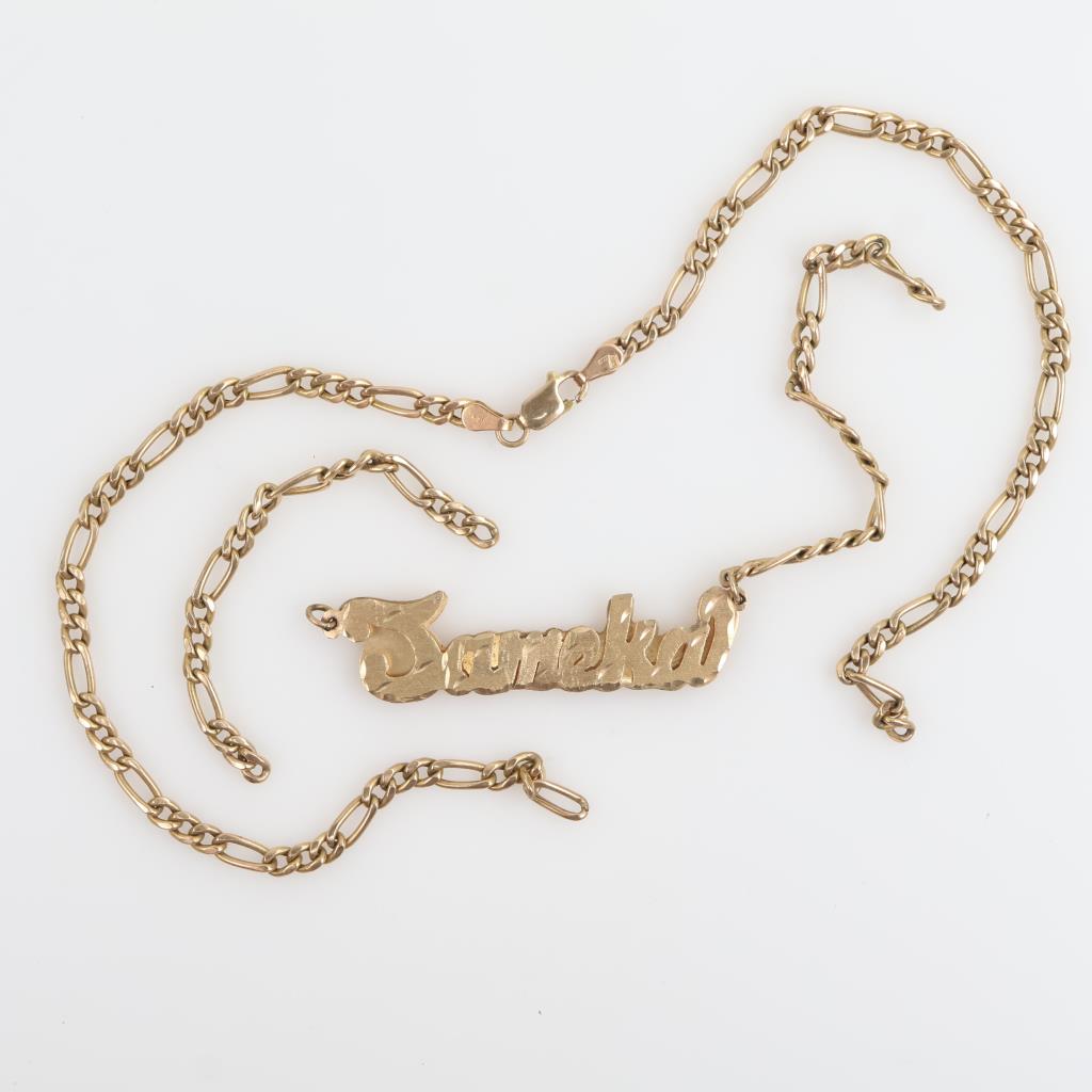 10kt Gold Figaro Chain Link Name Plate Necklace
