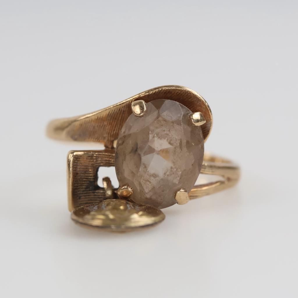 10kt Gold Grey Stone Religious Charm Ring