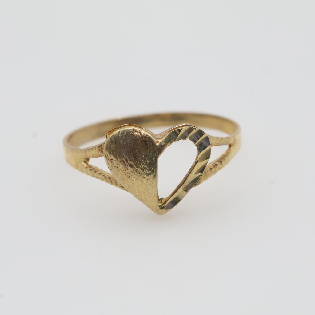 10kt Gold Heart Ring