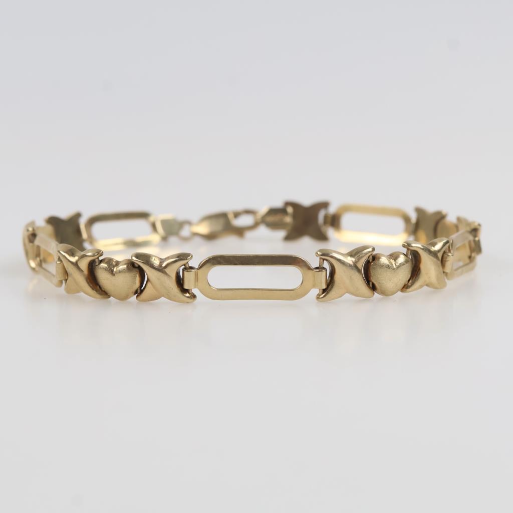 10kt Gold Hollow Bracelet