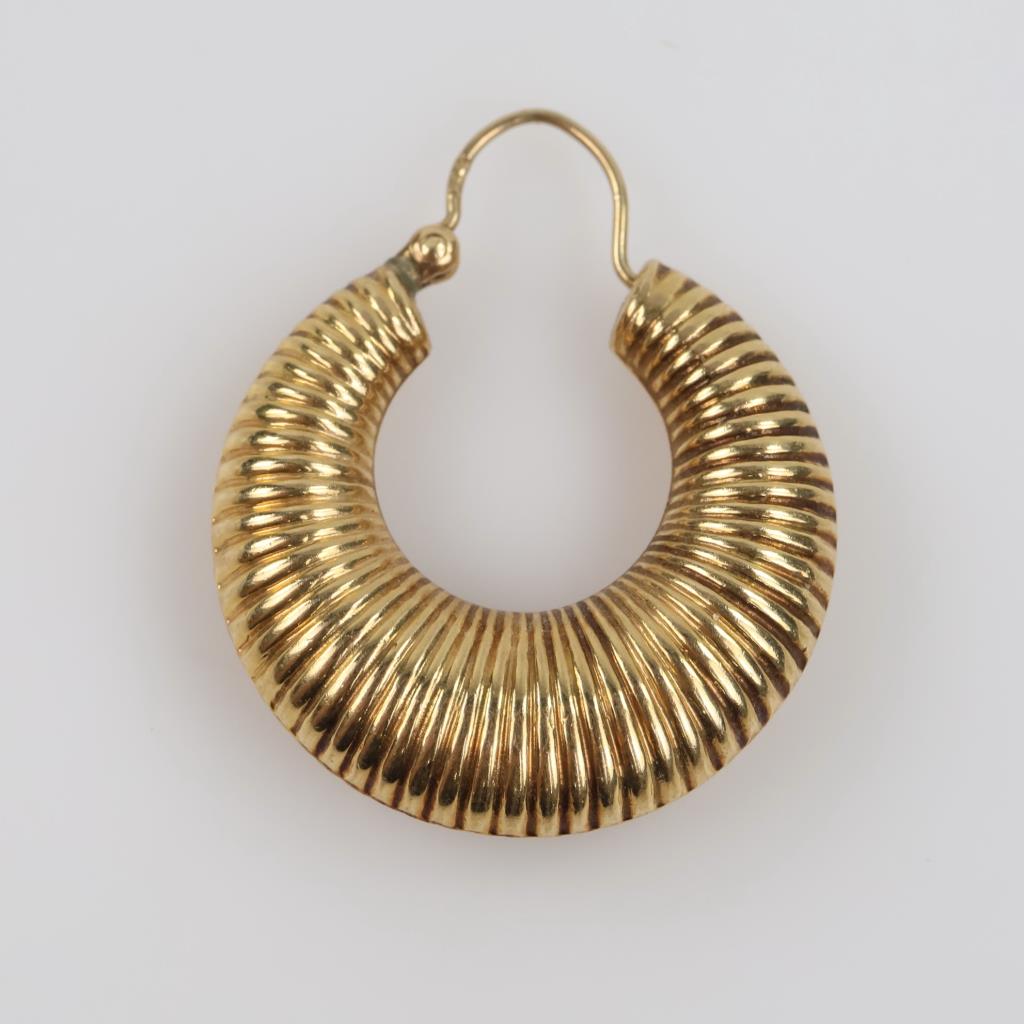 10kt Gold Hollow Hoop Single Earring