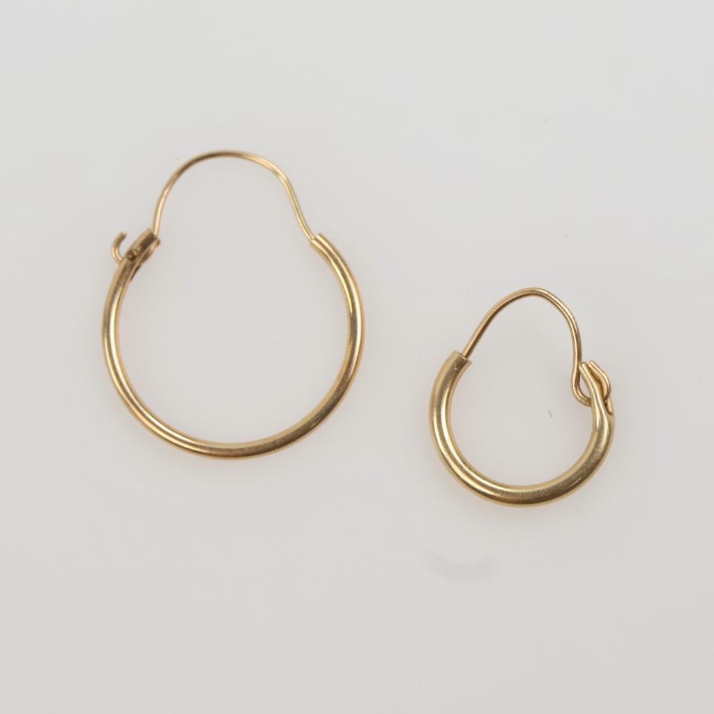 10kt Gold Hollow Jewelry, 2 Pieces