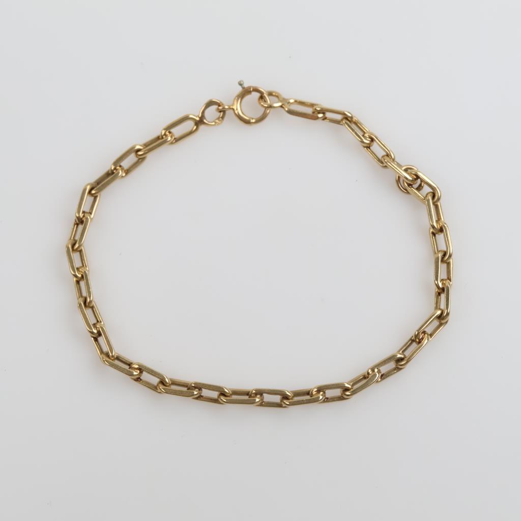 10kt Gold Hollow Link Bracelet