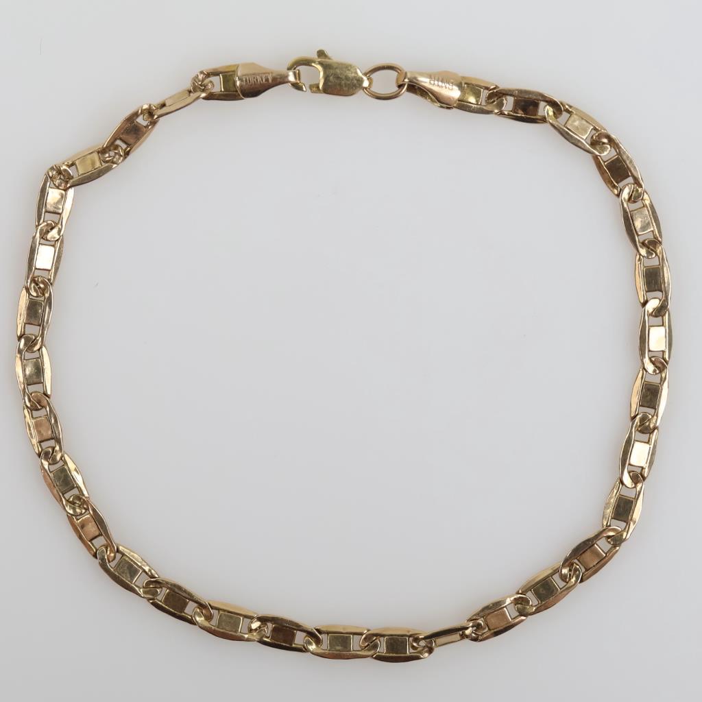 10kt Gold Hollow Mariner Chain Bracelet
