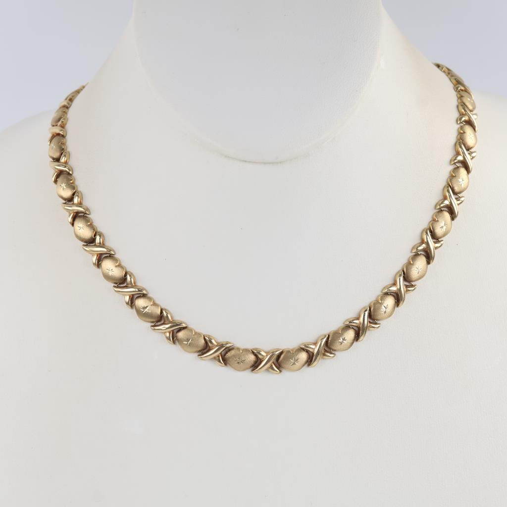 10kt Gold Hollow Necklace
