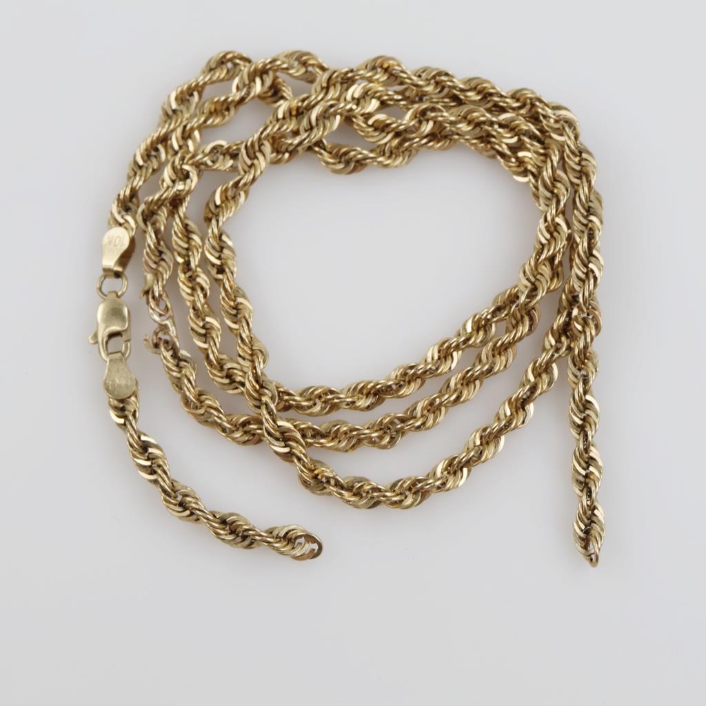 10kt Gold Hollow Rope Chain Necklace