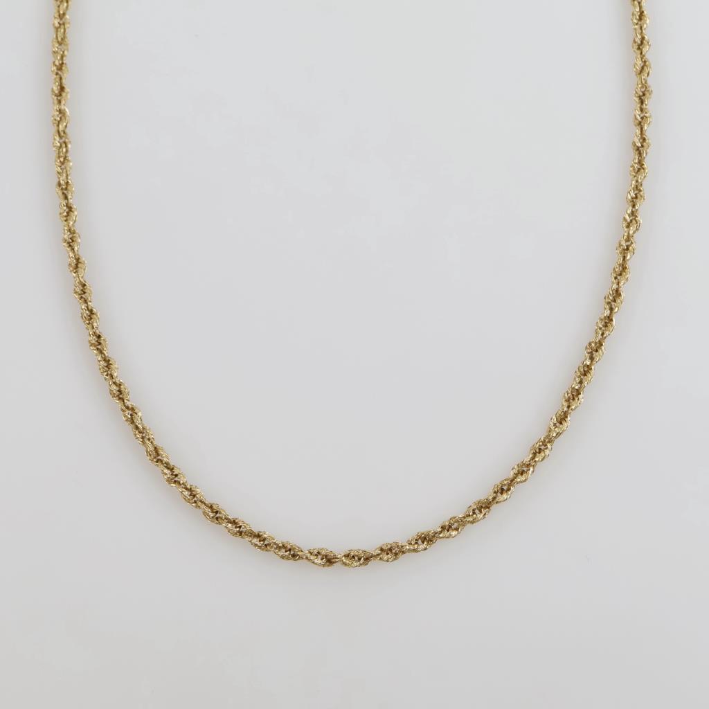 10kt Gold Hollow Rope Chain Necklace