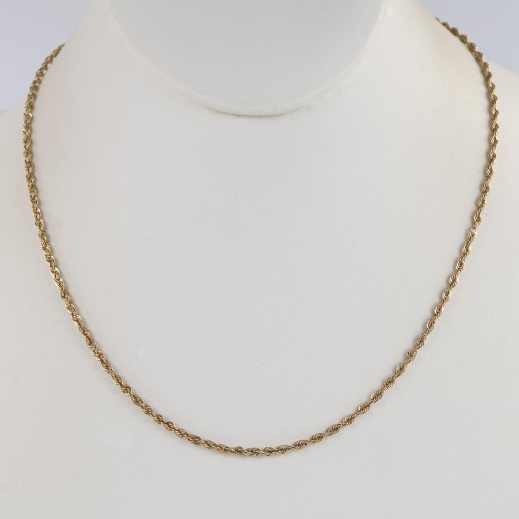 10kt Gold Hollow Rope Chain Necklace