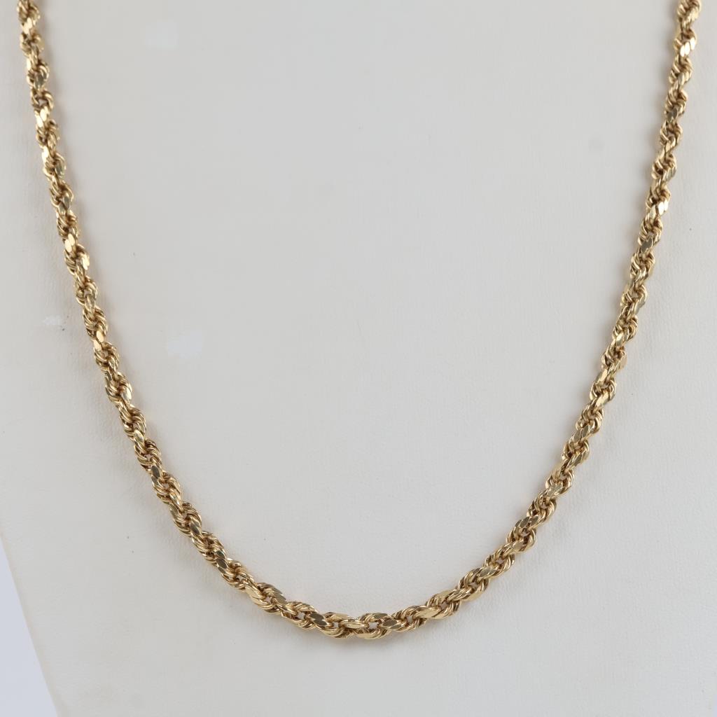 10kt Gold Hollow Rope Chain Necklace