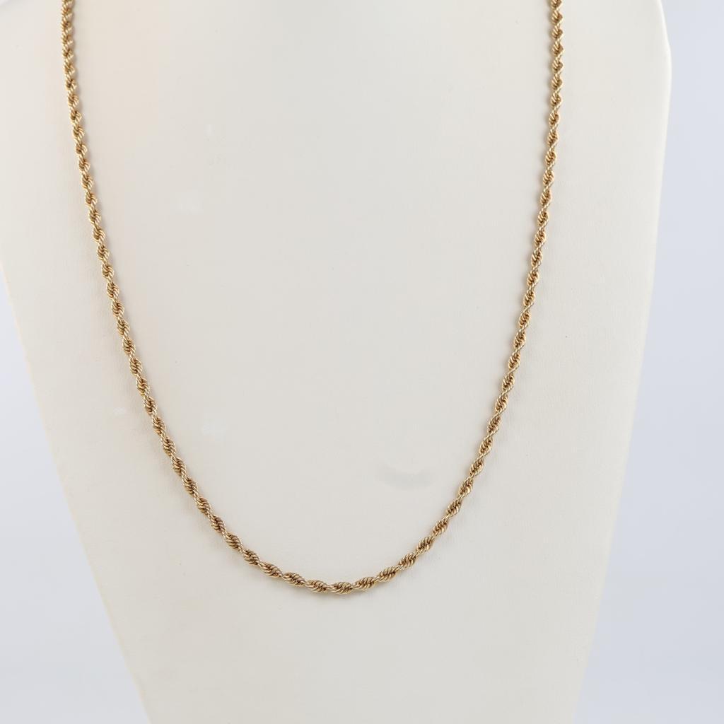 10kt Gold Hollow Rope Chain Necklace