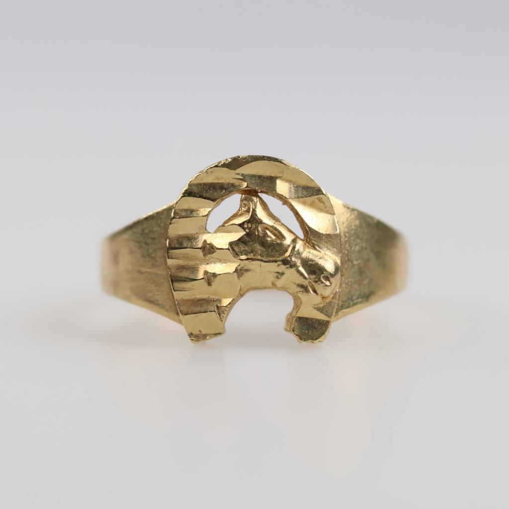 10kt Gold Horse Ring