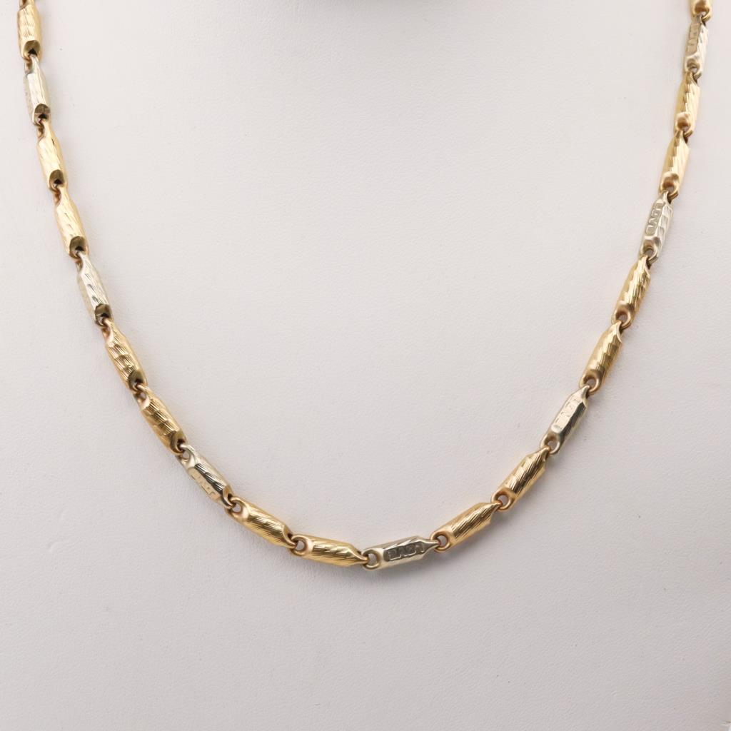 10kt Gold Necklace | Property Room