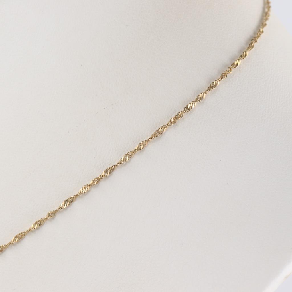10kt Gold Necklace | Property Room