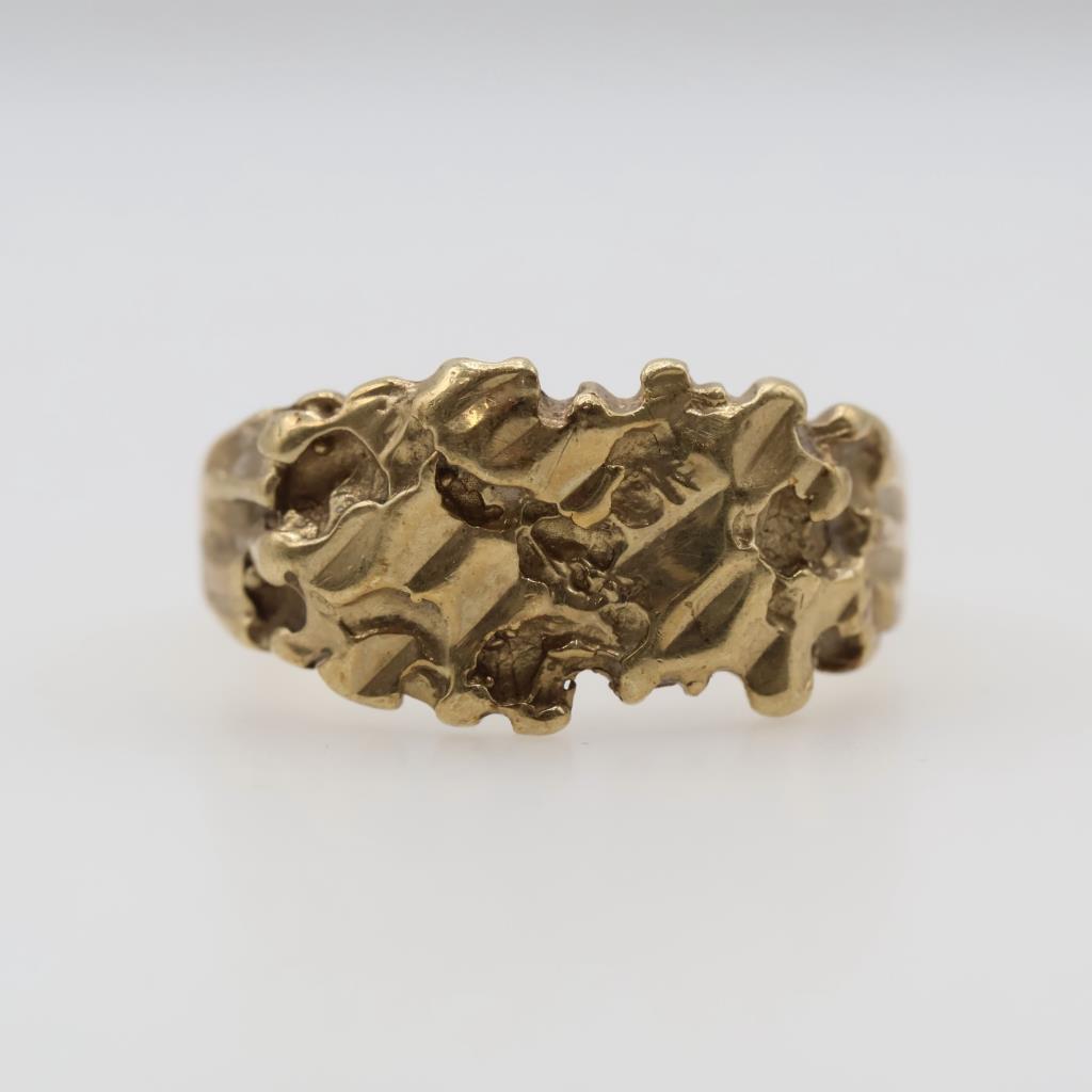 10kt Gold Nugget Style Ring