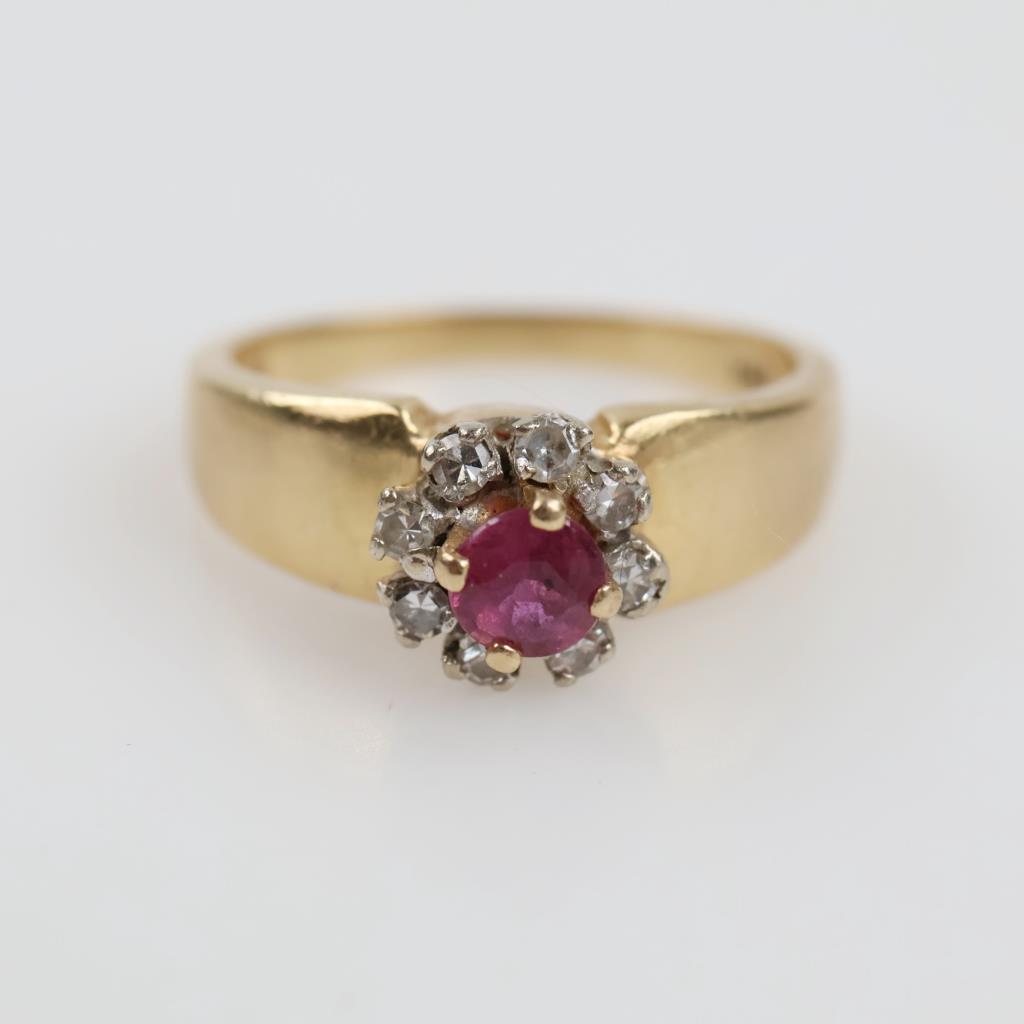 10kt Gold Pink Stone Diamond Accent Ring