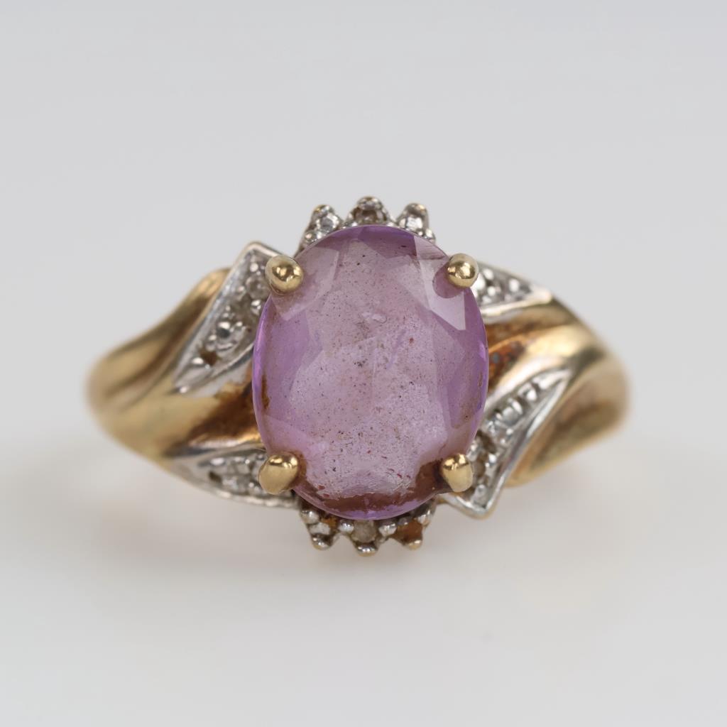 10kt Gold Purple Stone Diamond Accent Ring