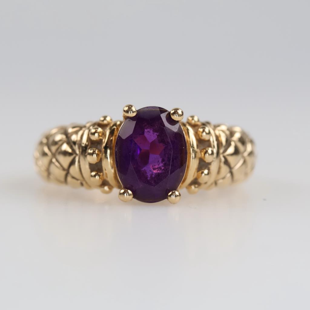 10kt Gold Purple Stone Embellished Ring