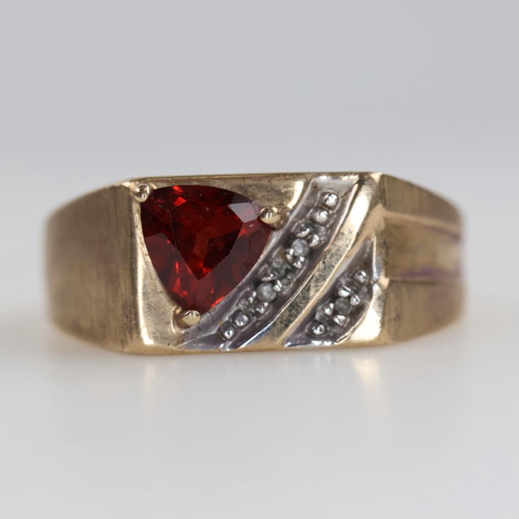 10kt Gold Red Stone Diamond Accent Ring