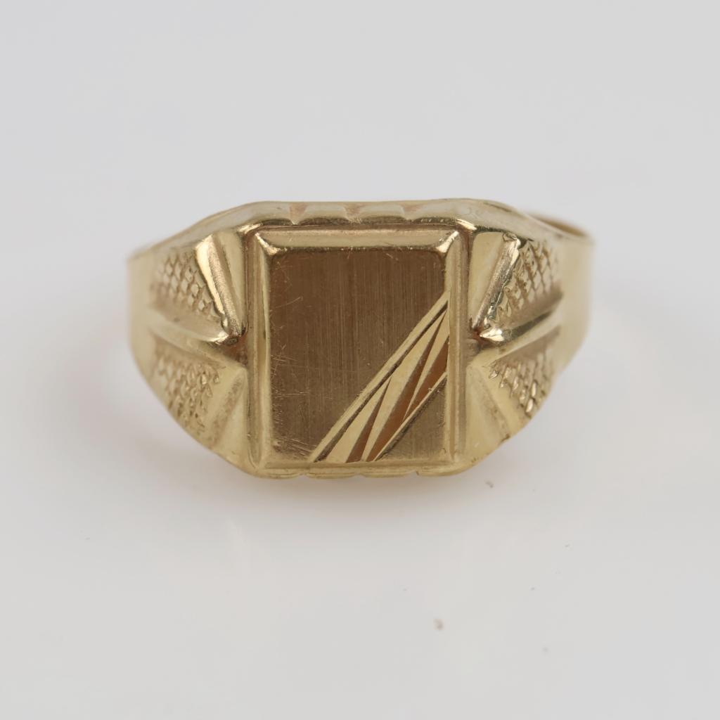 10kt Gold Ring
