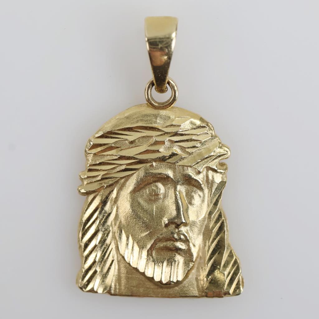 10kt Gold Semi-hollow Religious Pendant