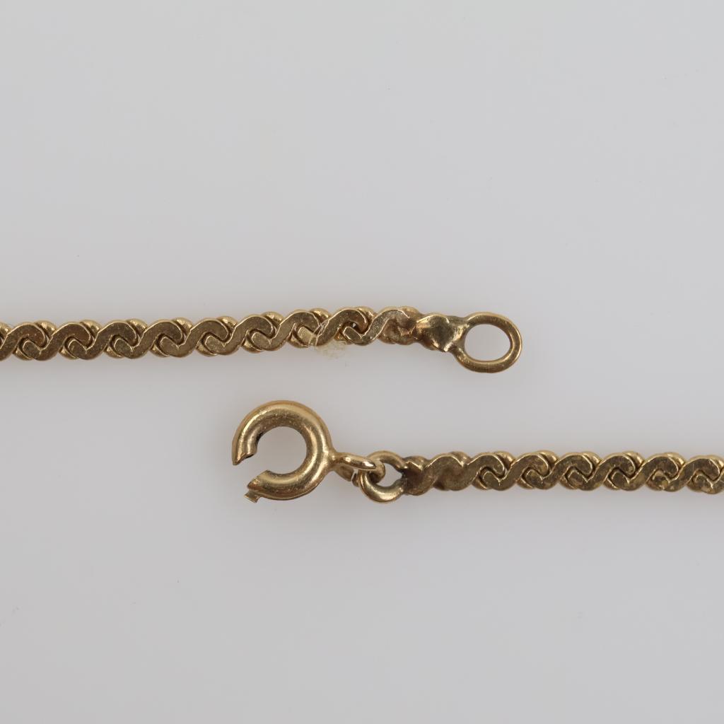 10kt Gold Serpentine Chain Necklace - PropertyRoom.com