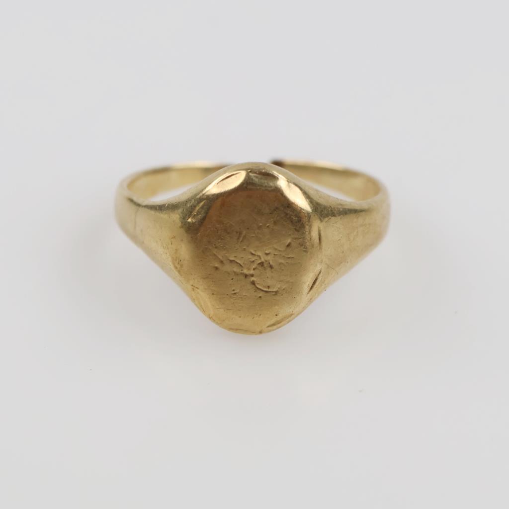 10kt Gold Signet Ring
