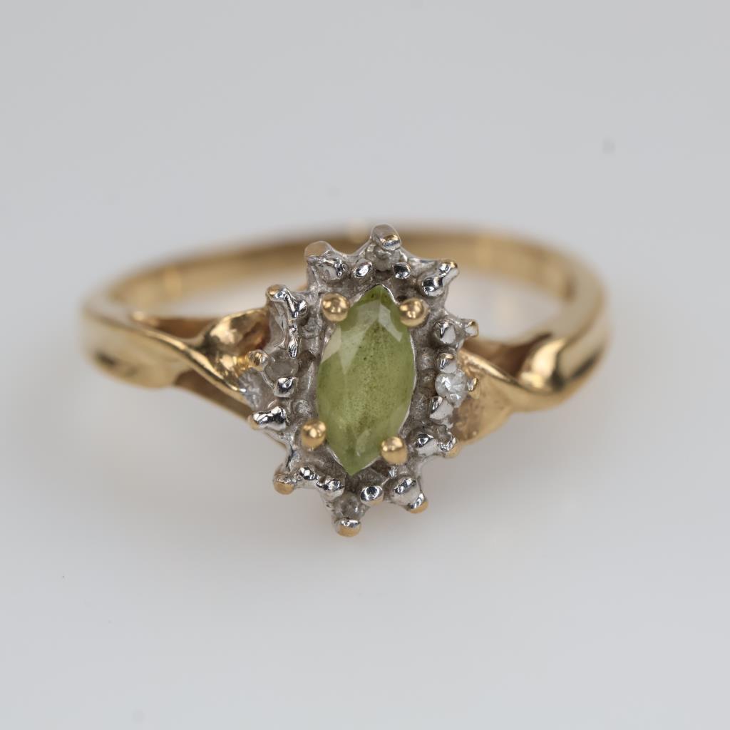 10kt Gold Two-tone Green And Clear Stone Ring