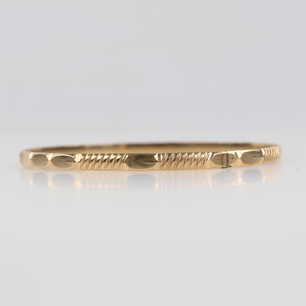 10kt GP Bangle Bracelet