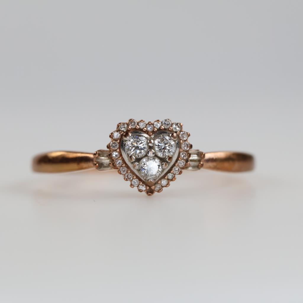 10kt Rose Gold Diamond Heart Ring