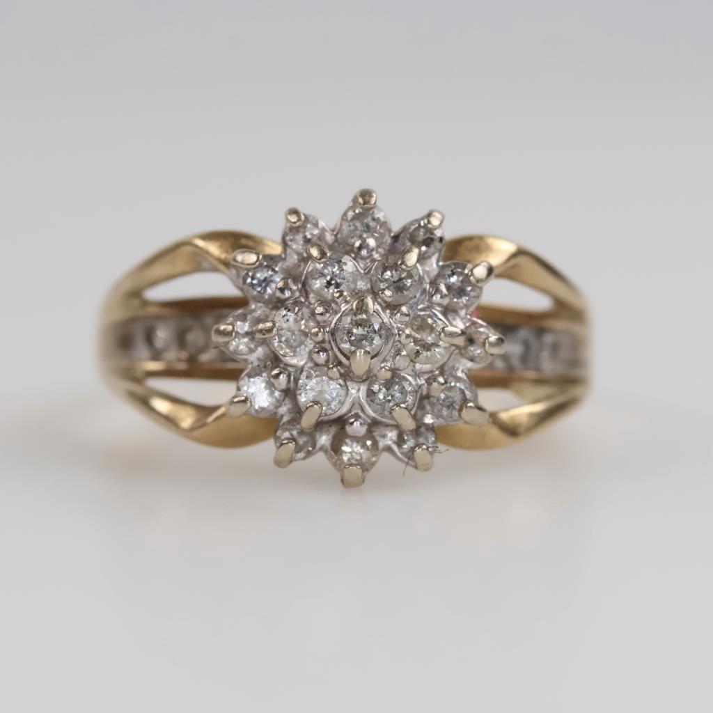 10kt Two Tone Gold Diamond Ring