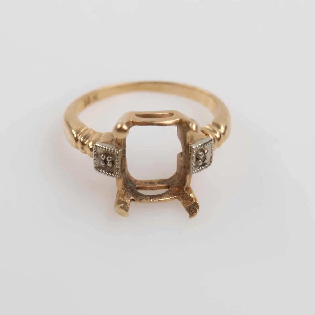 10kt Two Tone Gold Ring