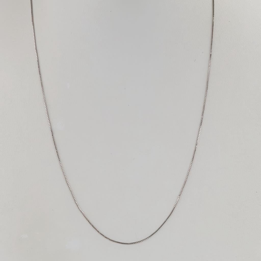 10kt White Gold Box Chain Necklace