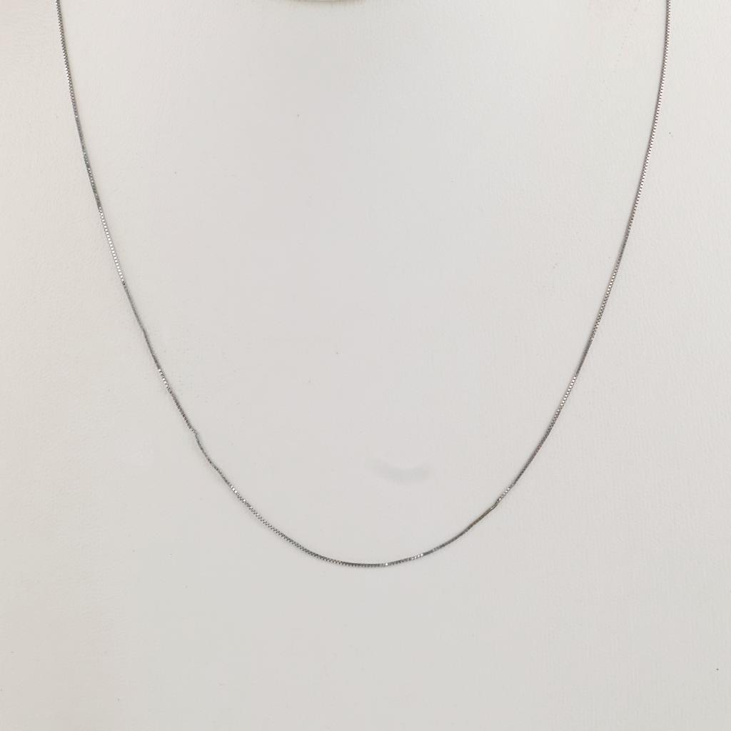 10kt White Gold Box Link Necklace
