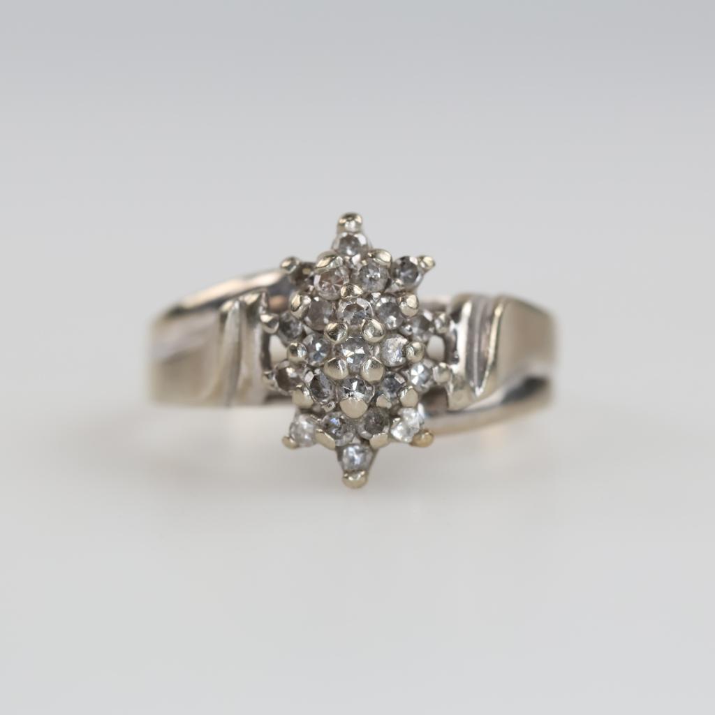 10kt White Gold Clear Stone Ring