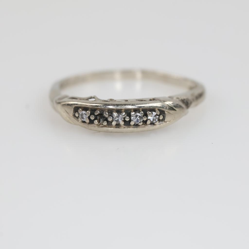 10kt White Gold Diamond Band