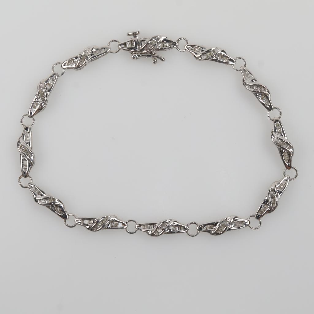 10kt White Gold Diamond Bracelet
