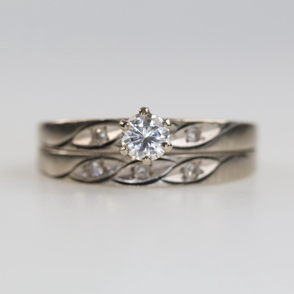 10kt White Gold Diamond Bridal Set
