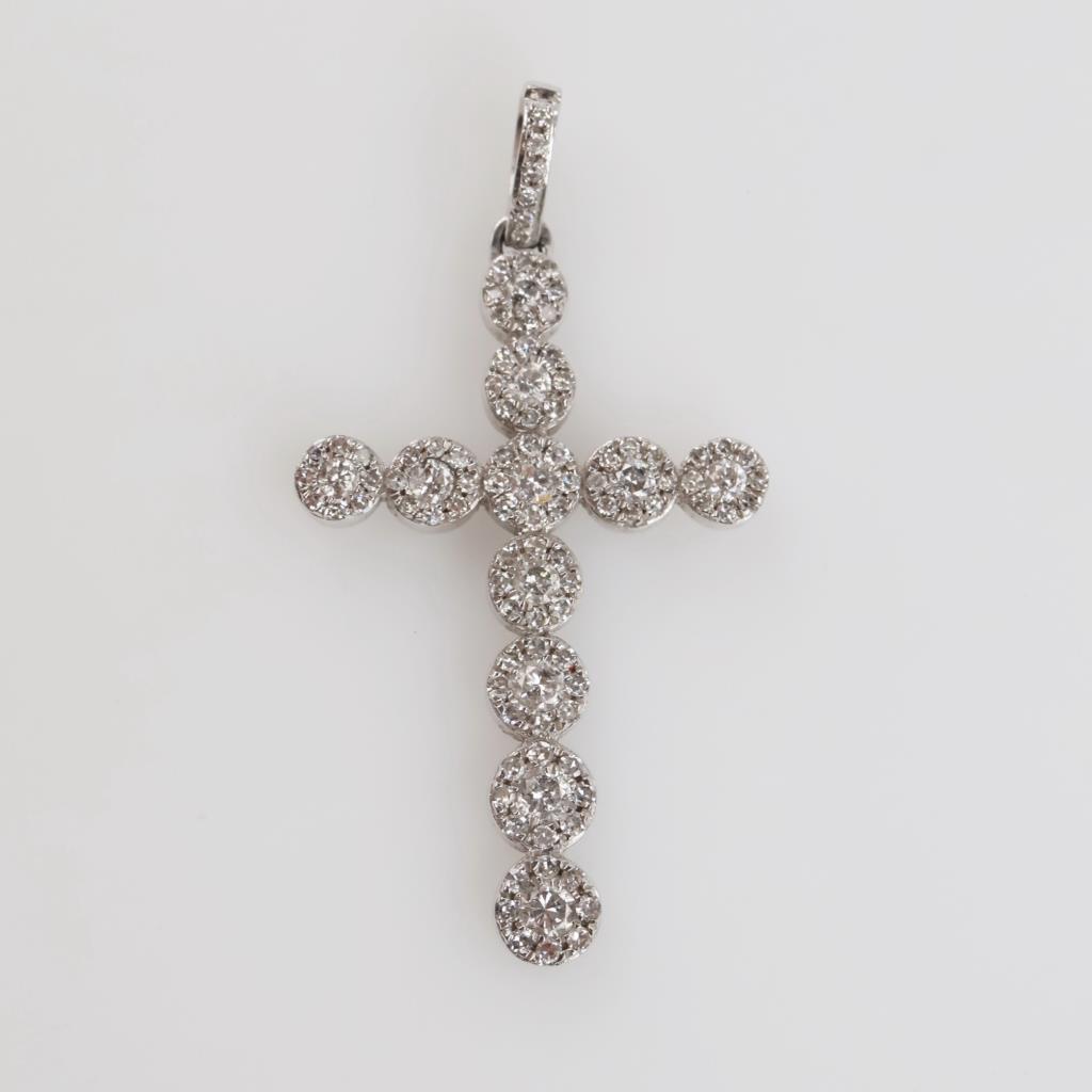 10kt White Gold Diamond Cross Pendant