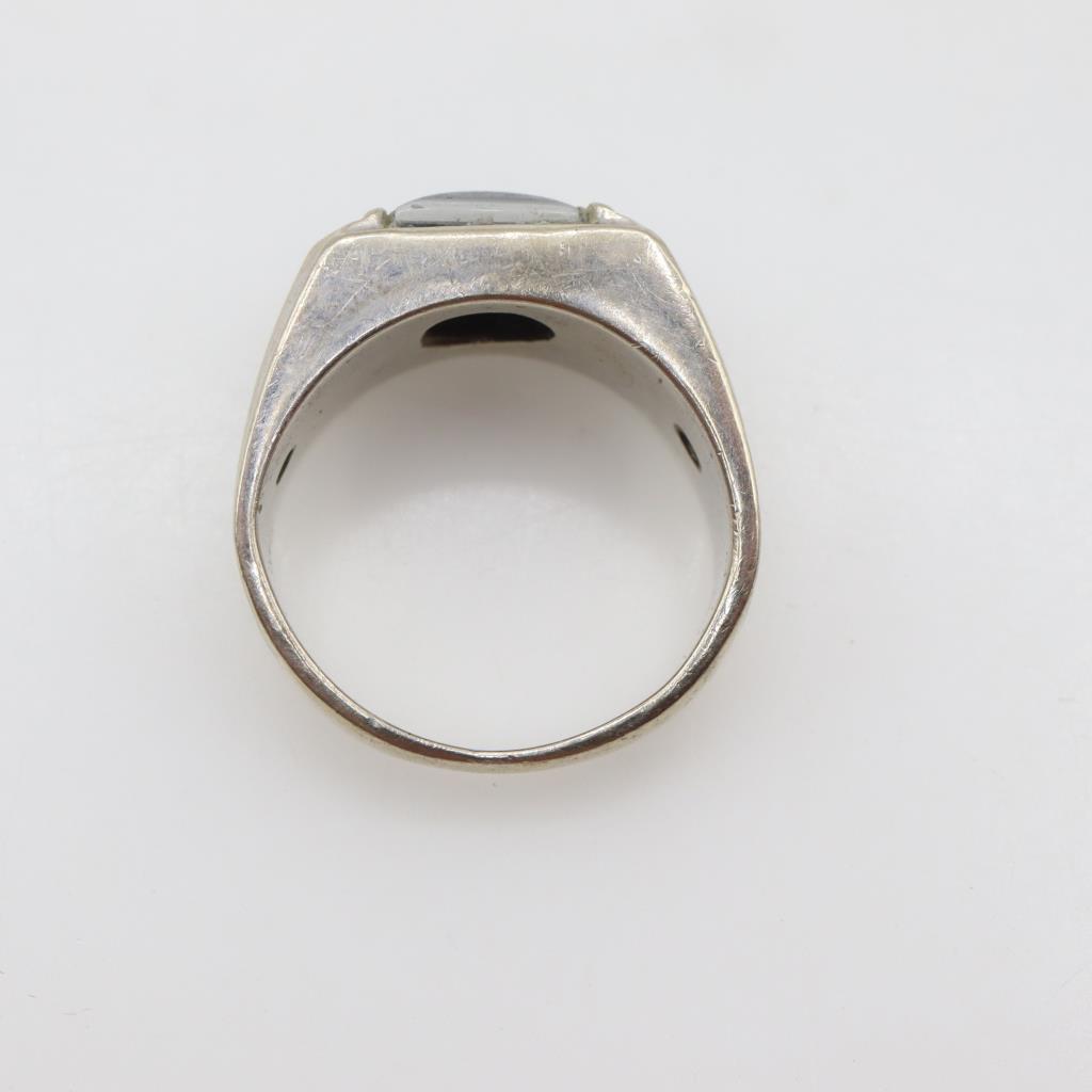 10kt White Gold Diamond Gray Stone Ring | Property Room