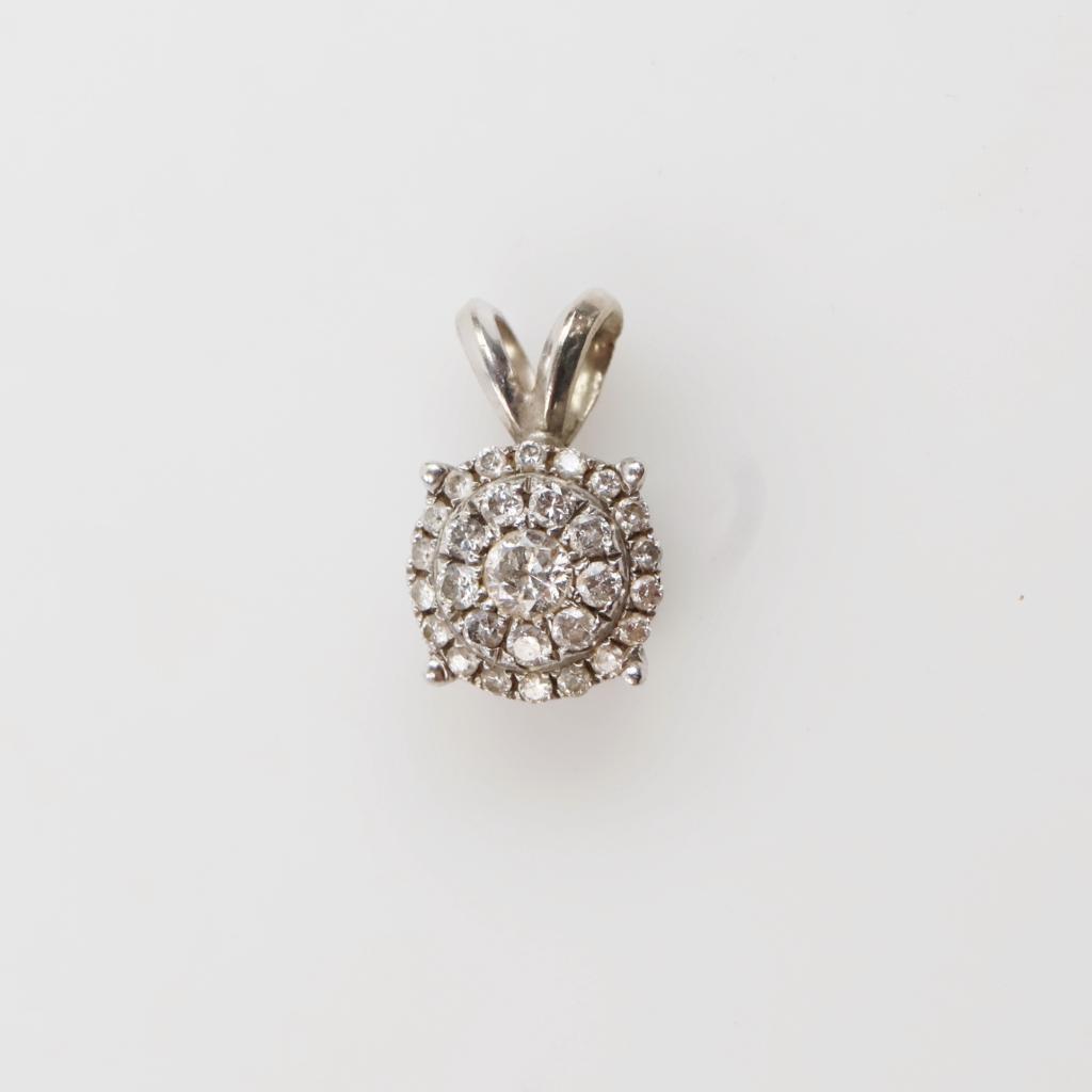 10kt White Gold Diamond Pendant