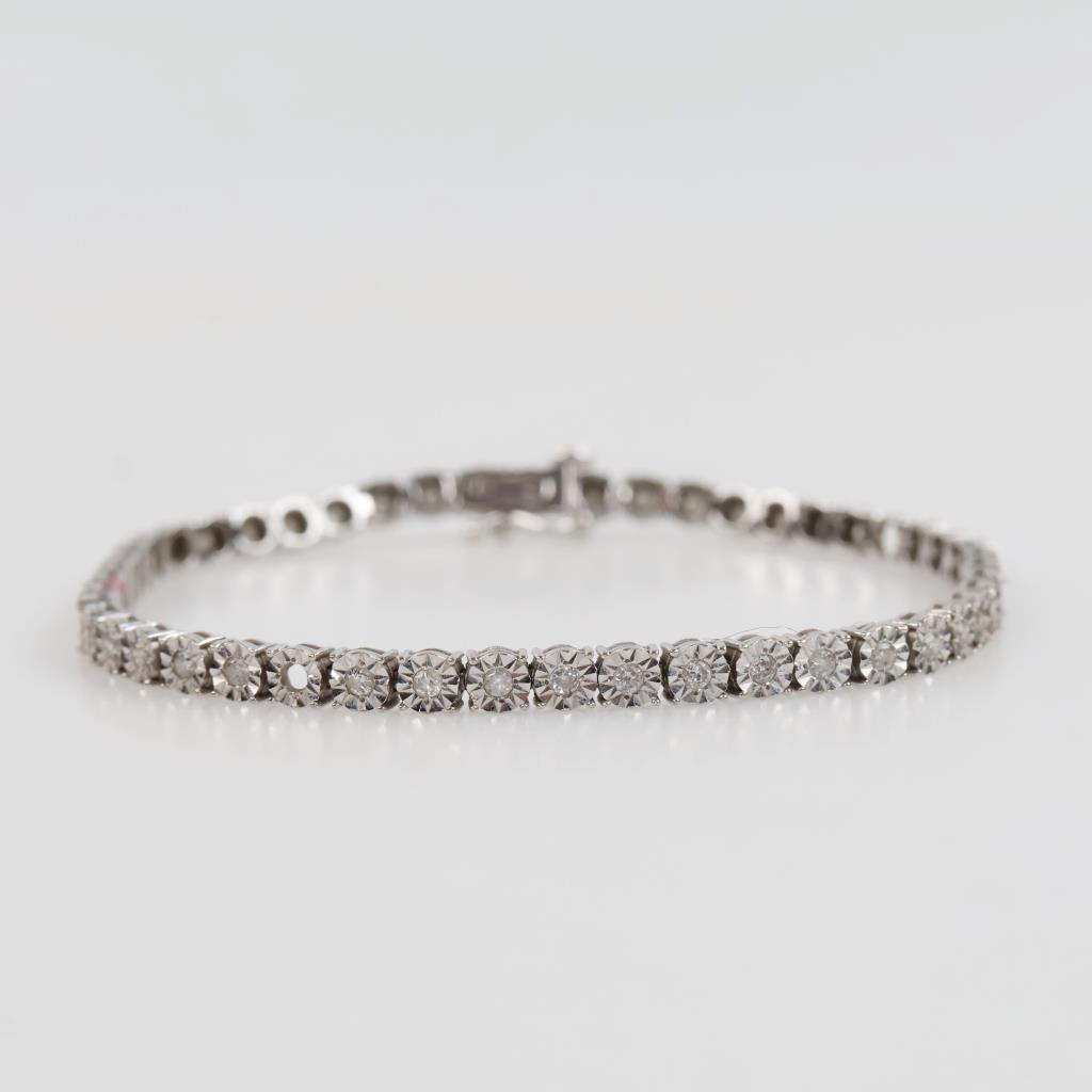 10kt White Gold Diamond Tennis Bracelet