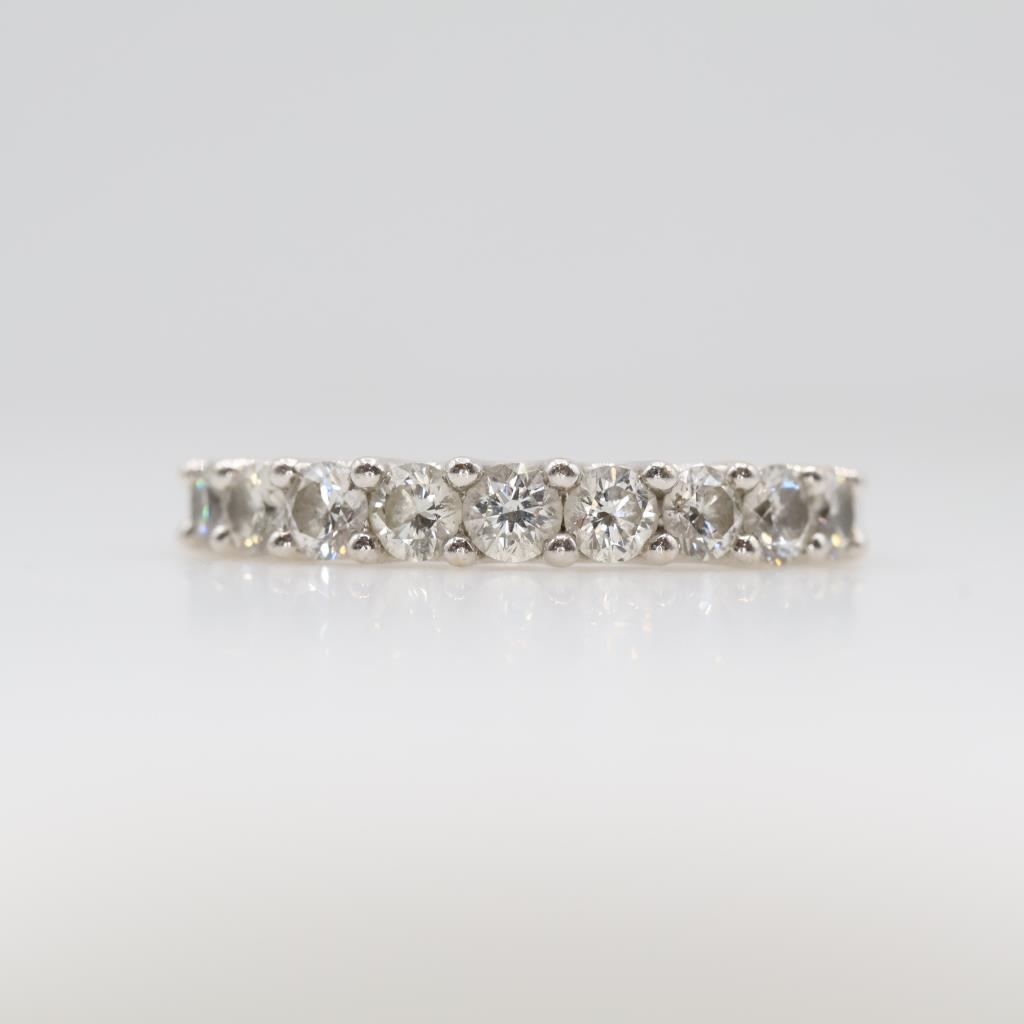 10kt White Gold Diamond Wedding Band