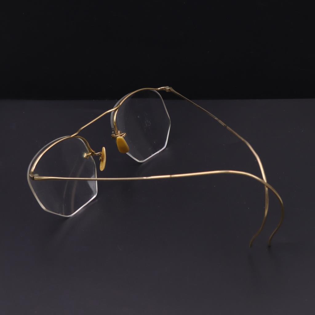 Numont Rim 12kt GF Numont Ful-Vue Semi Rimless Glasses | Property Room