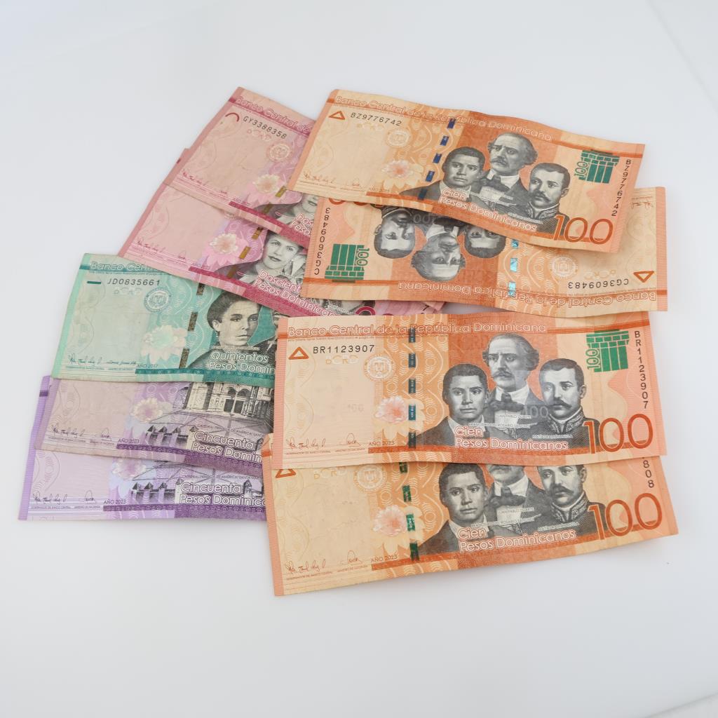 1400 Dominican Pesos, Foreign Currency