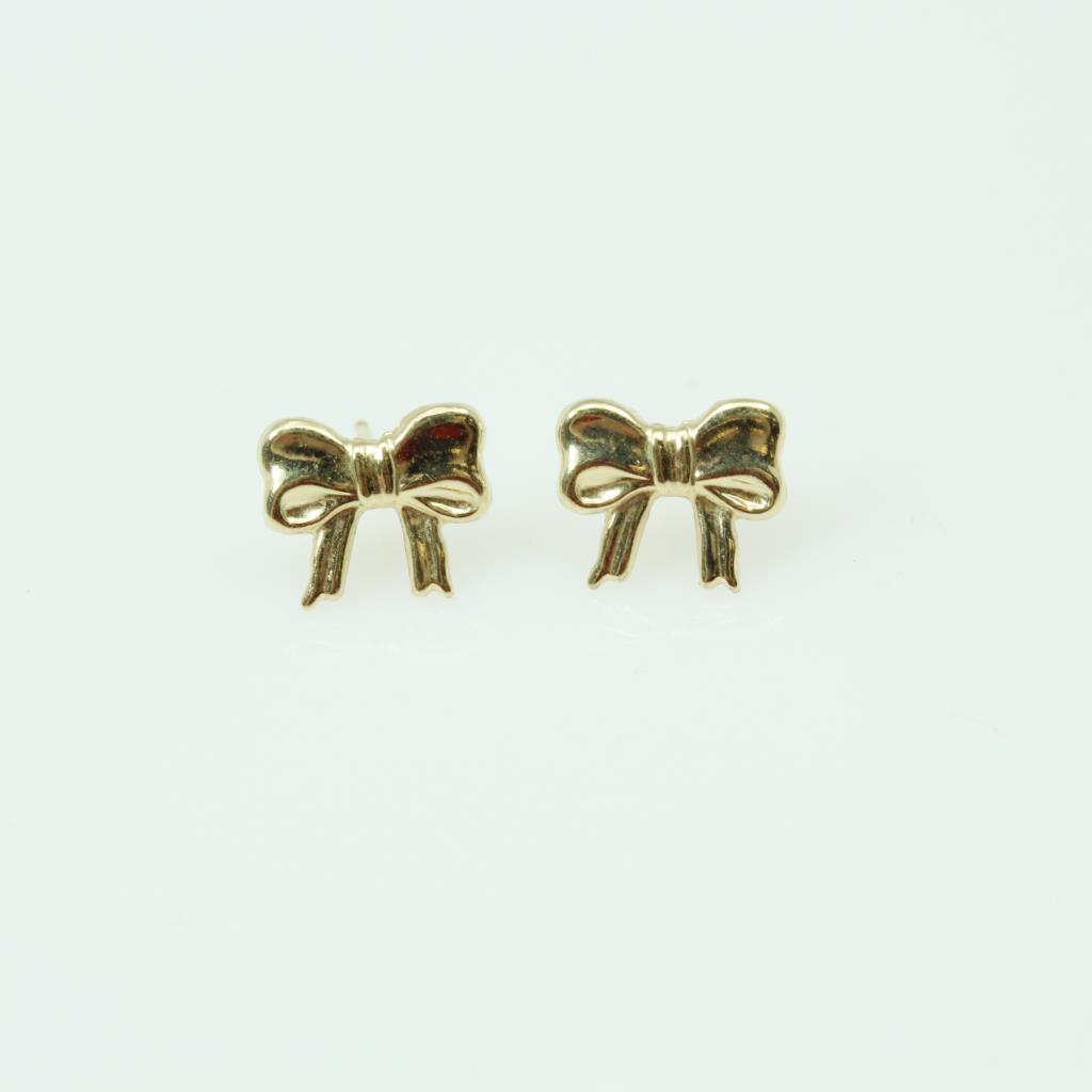 14kt Gold 0 4g Pair Of Bow Shaped Earrings Property Room 14kt Gold 0 4g Pair Of Bow Shaped Earrings Property Room