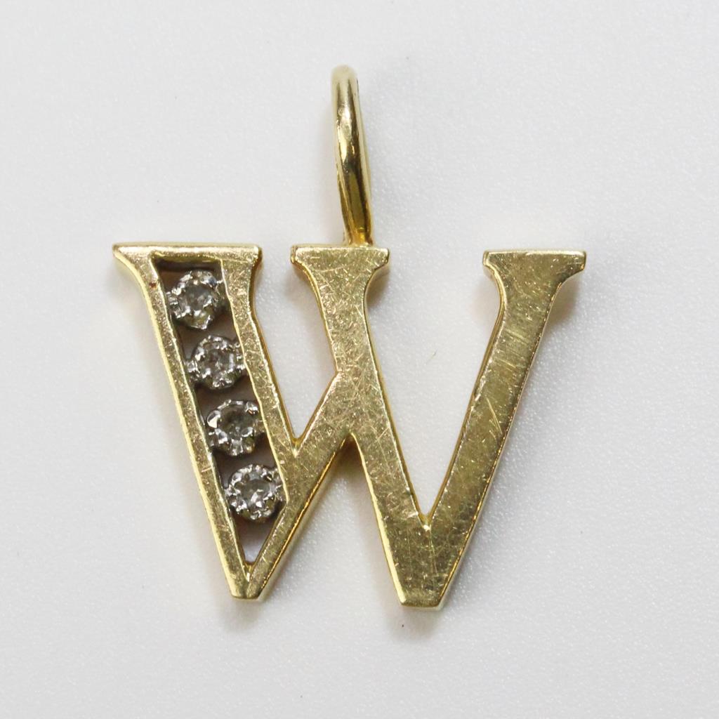 14kt Gold 2 3g Letter W Pendant With Small Diamond Accents